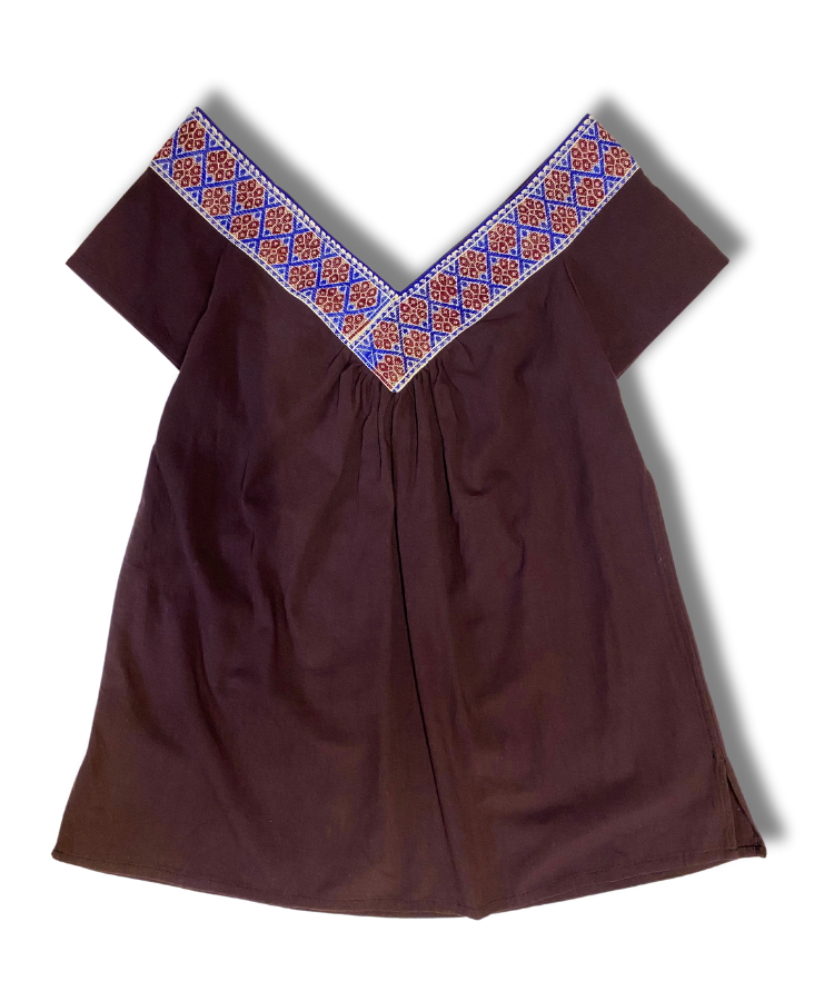 Blusa cuello V pepenado de Puebla