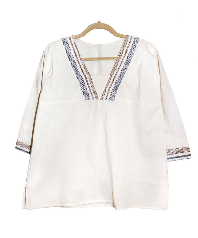Blusa Manga 3/4 con Aplicación