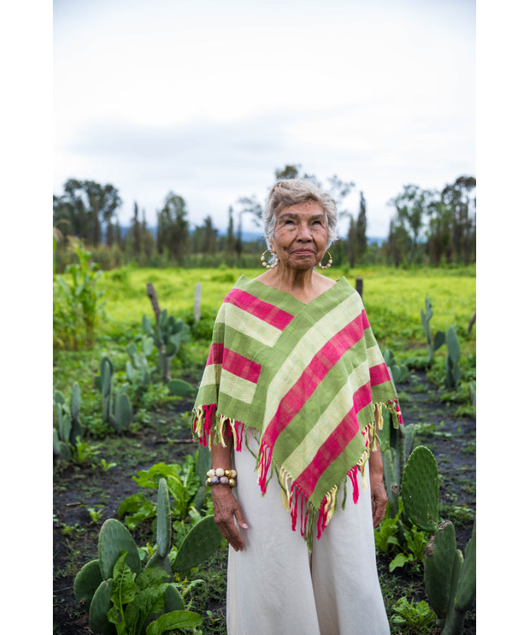 >>Quexquémitl Arcoíris