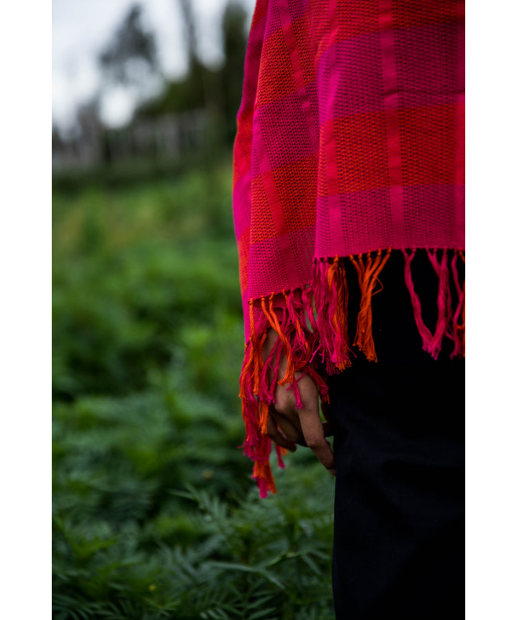 >>Quexquémitl Arcoíris