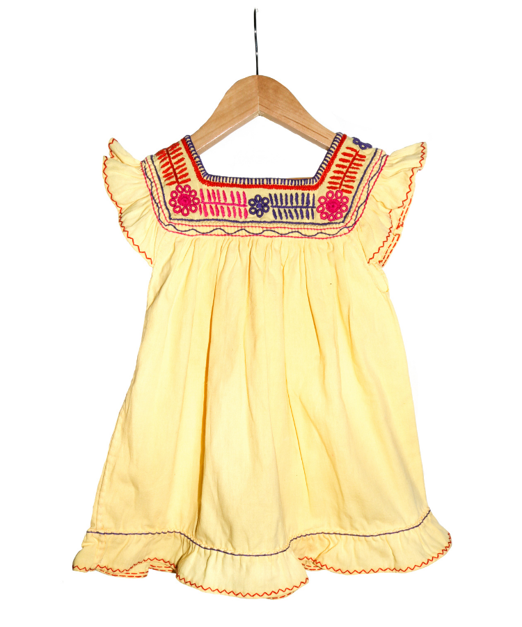 Vestido con Vuelo